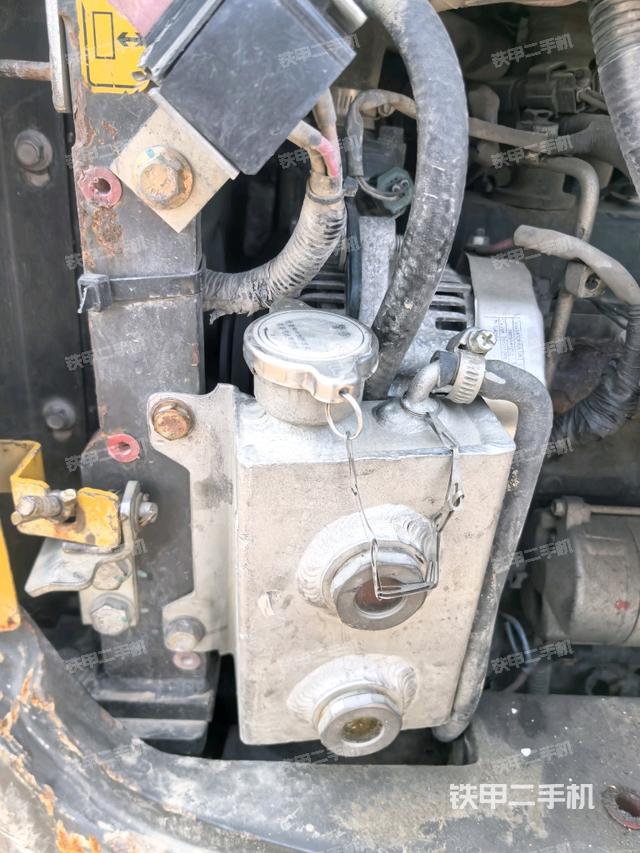 液压泵室（大件舱室）