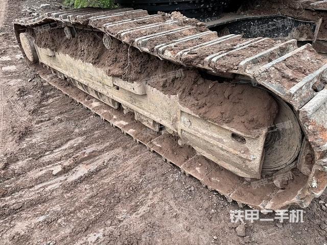 左側(cè)履帶整體?（行走機構(gòu)）