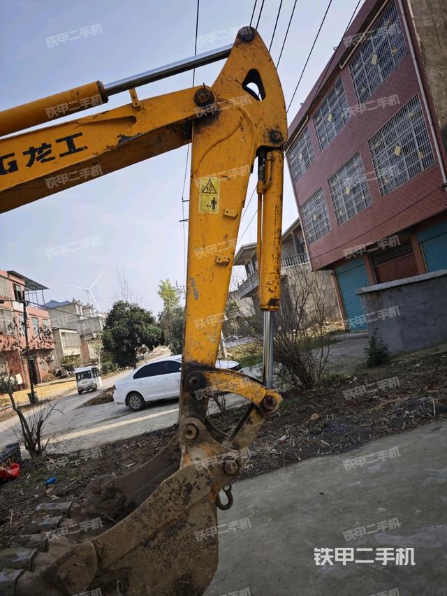 小臂整体左后（工作和回转装置）