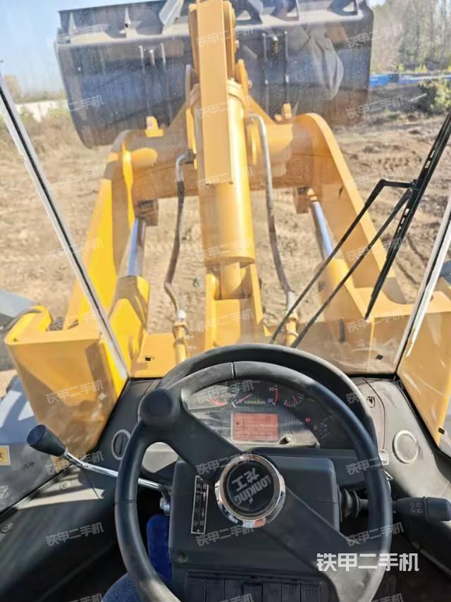 驾驶室工作台（整机外观及大件）