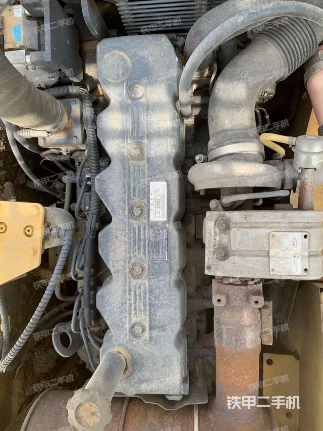 發(fā)動(dòng)機(jī)整體俯視（整機(jī)外觀）