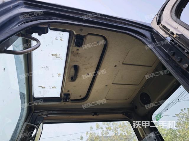 顶棚整体（驾驶室部分）