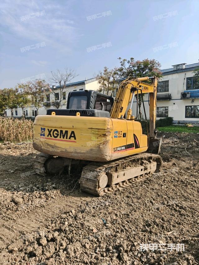 整机右后45°（整机外观）