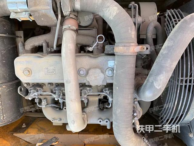 发动机整体俯视（整机外观）