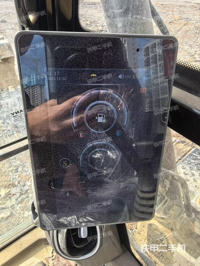 显示屏 （驾驶室部分）