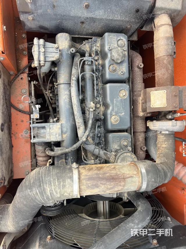 发动机整体俯视（整机外观）