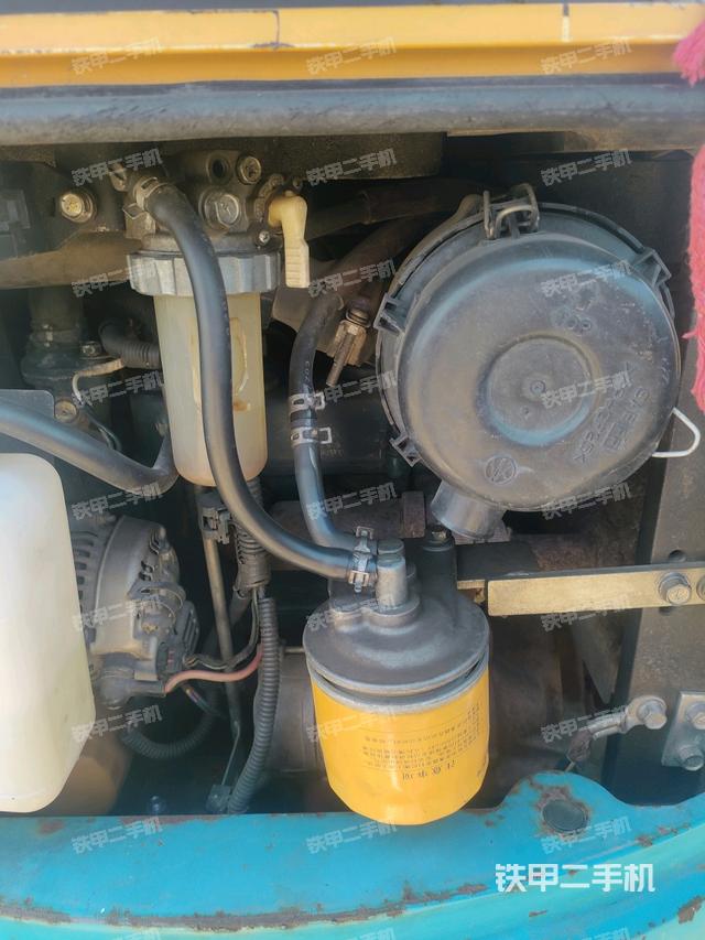 发动机整体俯视（整机外观）