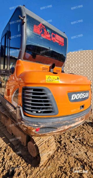 斗山DX60E-9CN挖掘机