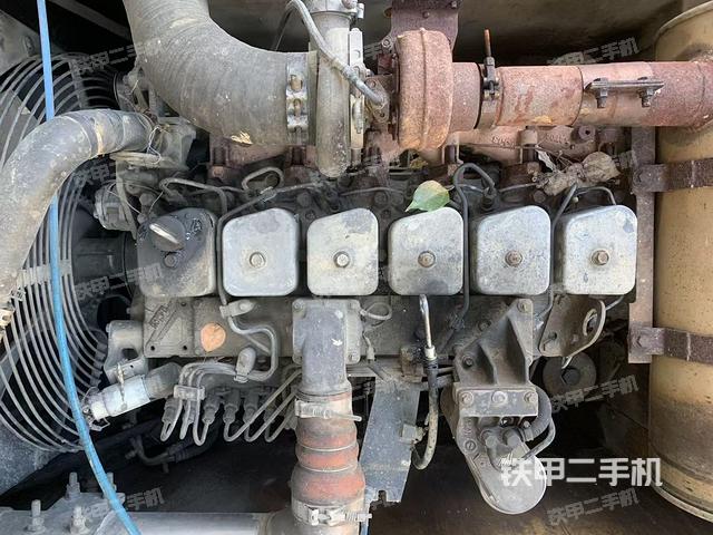 发动机整体俯视（整机外观）