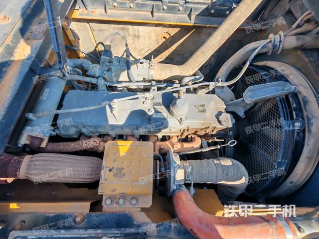 发动机整体俯视（整机外观）