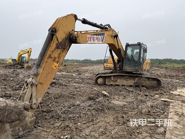 三一重工SY205C-10挖掘机