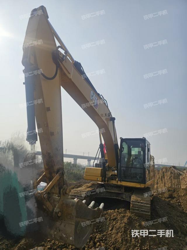 驾驶室整体（整机外观）