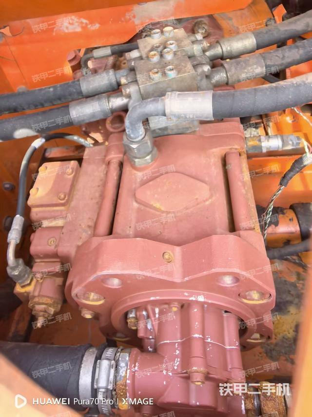 液壓泵室（大件艙室）