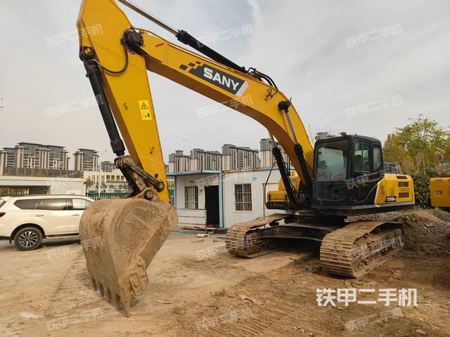 三一重工SY245H挖掘機