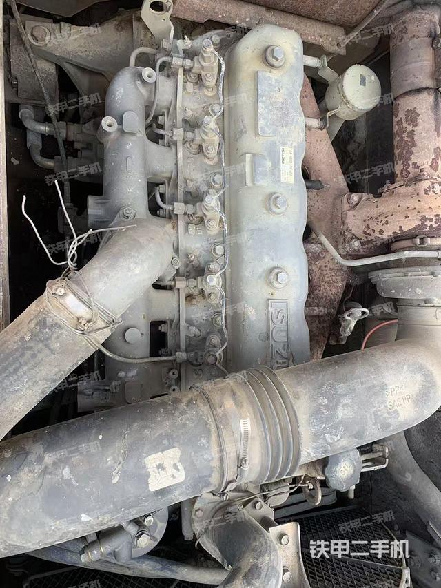 發(fā)動機(jī)整體俯視（整機(jī)外觀）