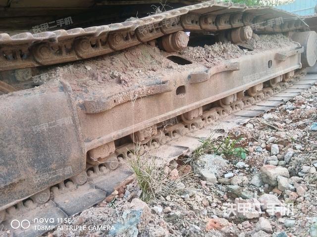 左侧行走马达盖板（行走机构）