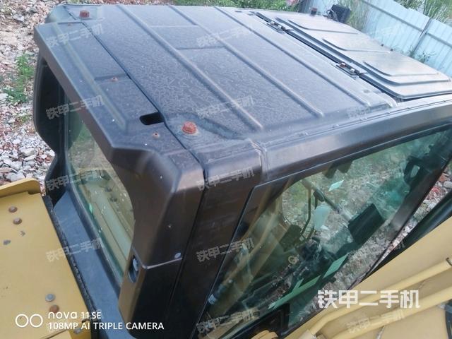 气门室盖螺丝特写（上车部件）