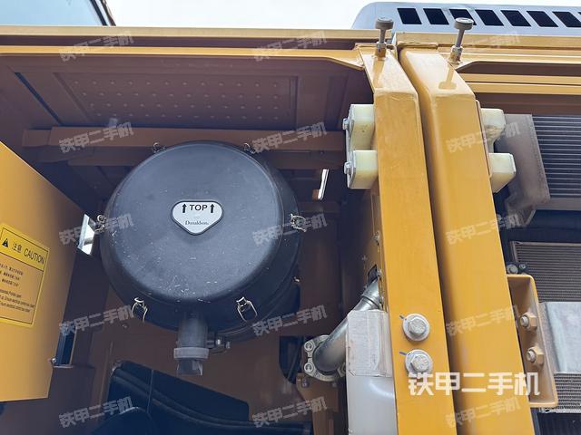 空濾倉整體（大件艙室）