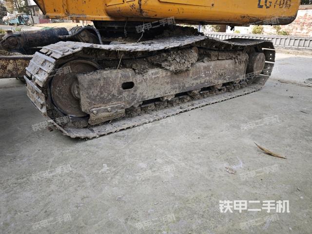 左侧履带整体 （行走机构）