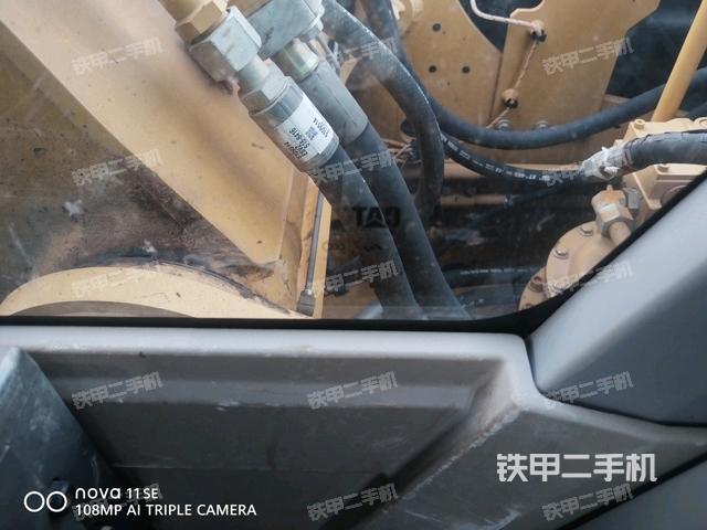 座椅左侧控制台/音响/含左手柄（驾驶室部分）