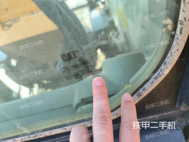 后窗玻璃角標(biāo)（駕駛室部分）