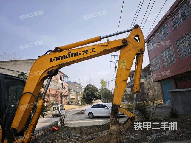 大臂根部 斜（工作和回转装置）