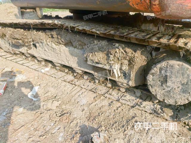 右侧履带整体（行走机构）