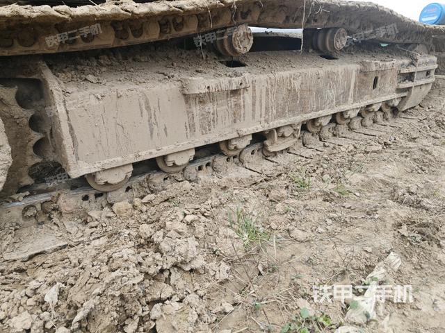 单侧履带整体（整机外观）