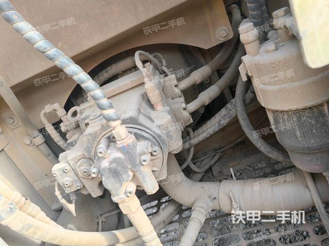 液壓泵室（大件艙室）