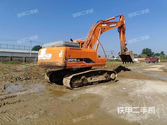 整機右后45°（整機外觀）