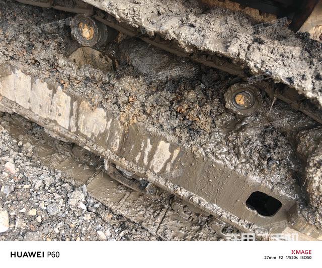 单侧履带整体（整机外观）