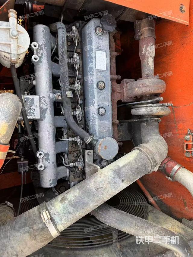 發(fā)動機(jī)整體俯視（整機(jī)外觀）