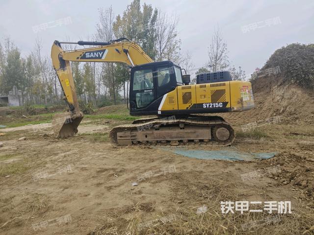 驾驶室整体（整机外观）