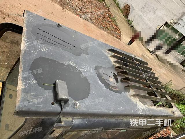 駕駛室頂部（整機(jī)外觀）