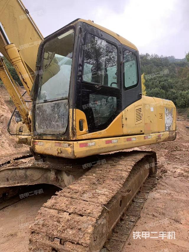 小松PC200-7挖掘機(jī)