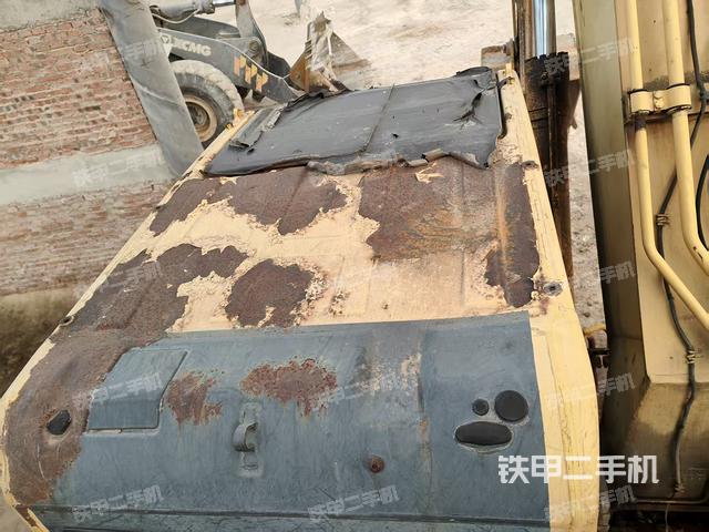 駕駛室頂部（整機(jī)外觀）