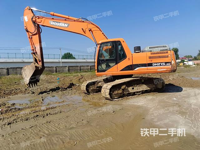 斗山DH215-9E挖掘機