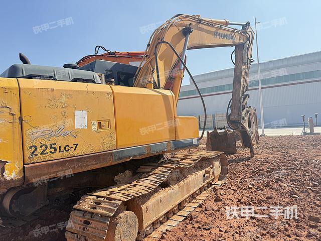 整機(jī)右后45°（整機(jī)外觀）