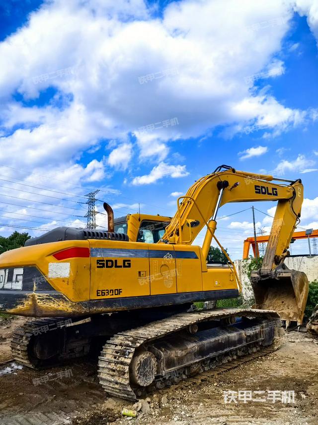 整机右后45°（整机外观）