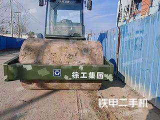 徐工XS140压路机