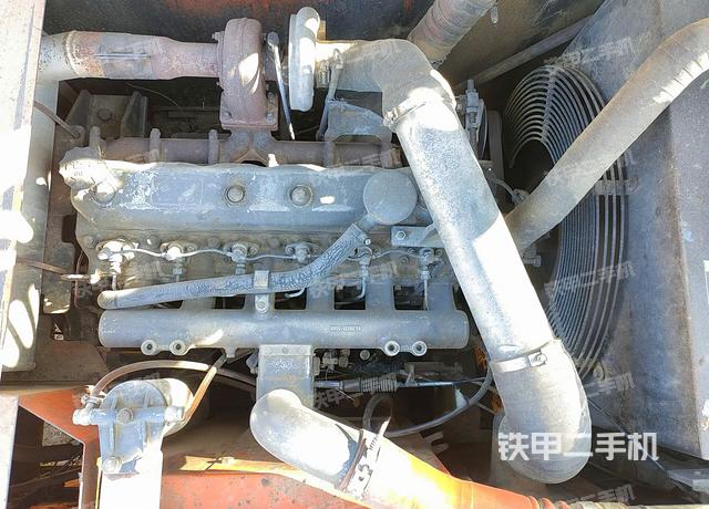 发动机整体俯视（整机外观）