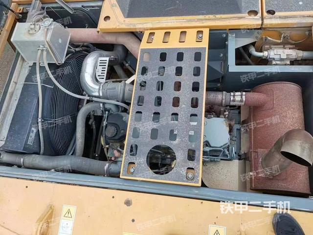 发动机整体俯视（整机外观）