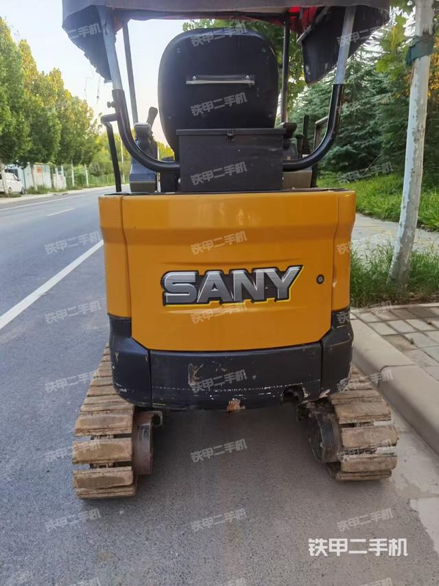 整机右后45°（整机外观）