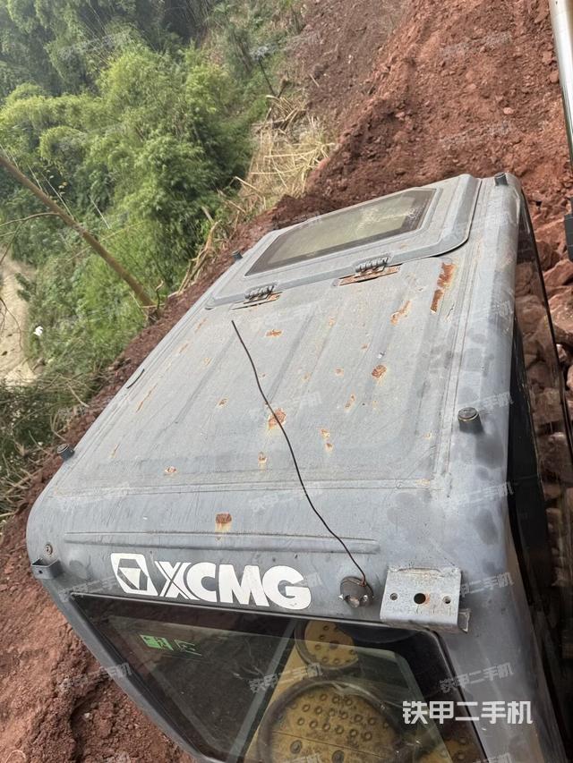 驾驶室顶部俯视（上车部件）