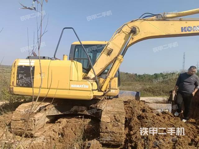 小松PC130-7挖掘机