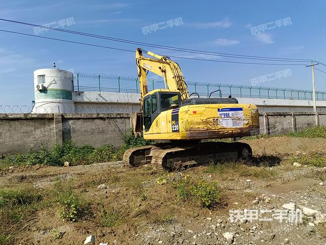 駕駛室頂部（整機外觀）