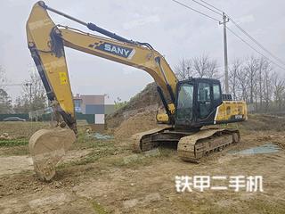 三一重工SY215C挖掘機(jī)