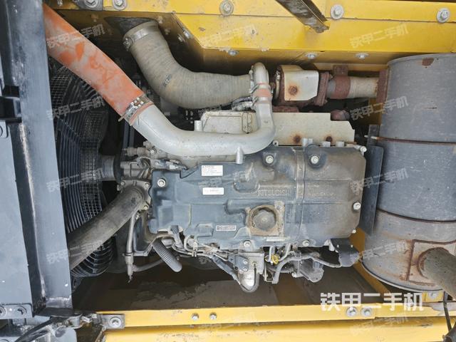 发动机整体俯视（整机外观）