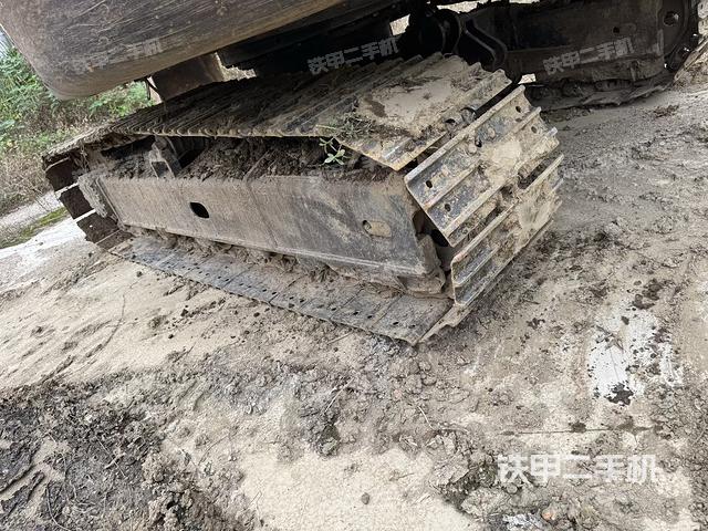 单侧履带整体（整机外观）