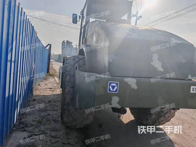 整機右側(cè)（設(shè)備外觀及核心部件）